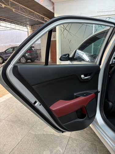 Kia Rio 1.6 Ex Hchback At