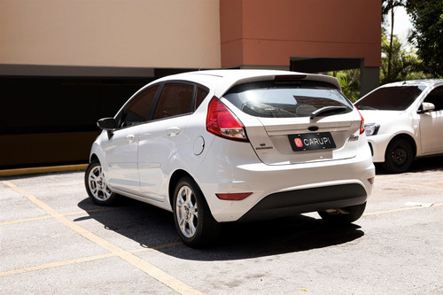 Ford Fiesta 1.6 Se Hatch 16v Flex 4p Powershift