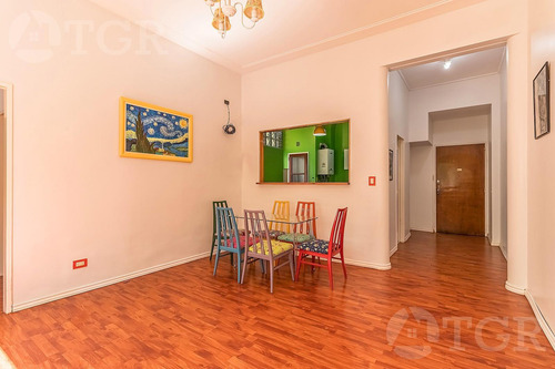 Semipiso En Venta Recoleta 3 Ambientes Techos Altos Frances