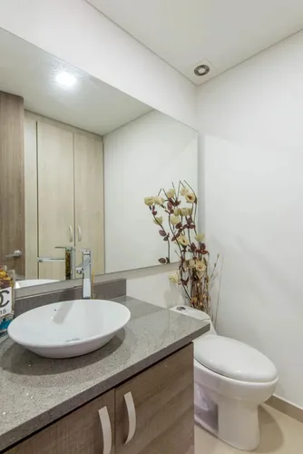 Apartamento En Arriendo/venta En Ciudad Jardín Norte. Cod V16306