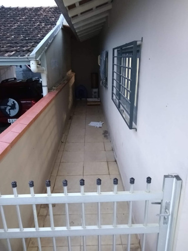 Casa Com Sala Comercial E Piscina No Centro Barra Do Sul