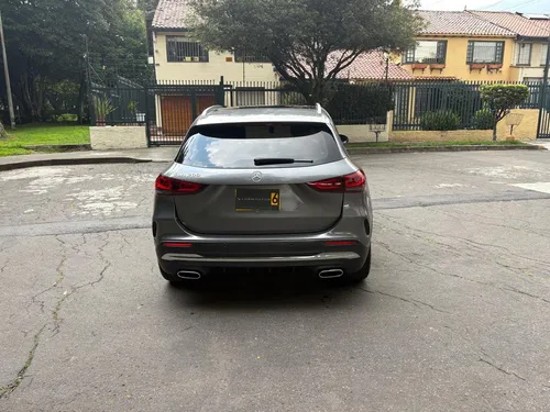 Mercedes-Benz Clase GLA 1.3t Amg Line
