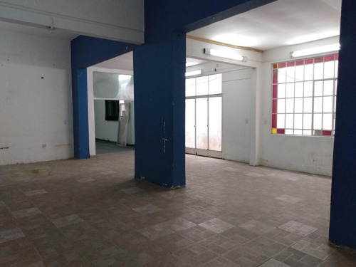 Local Comercial En Venta Ubicado En Lomas De Zamora