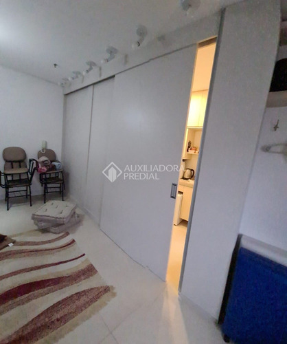 Imagem 3 de 9 de Sala/conjunto - Menino Deus - Ref: 358381 - V-358381