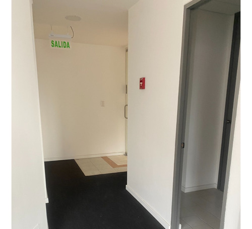 Increible Open Space 518m2 En Barrio Titanium