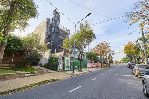 Venta Departamento 3 Ambientes En Vicente López Con Terraza Propia Con Parrilla Deck Y Solarium