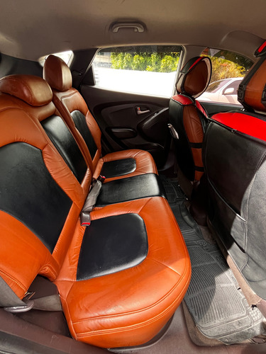 Hyundai Tucson 2103