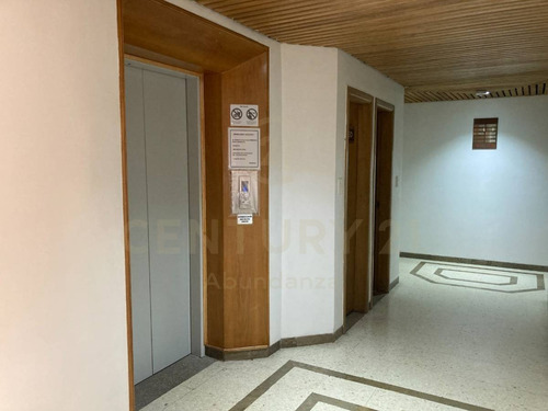 Imagen 4 de 12 de Venta Consultorio Medicentro Chico