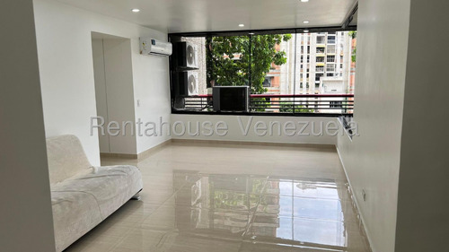 El Bosque. Apartamento Parcialmente Amoblado En Venta. Mls #25-22193 Me