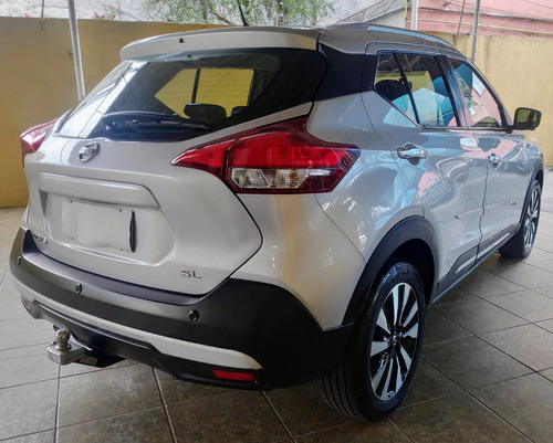 Imagem 4 de 15 de Nissan Kicks Sl 1.6 16v Flexstar 5p Aut.
