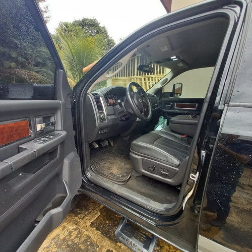Imagem 7 de 16 de Ram Ram 2500 2012 6.7 Laramie Cab. Dupla 4x4 Aut. 4p