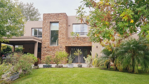 Imagen 1 de 26 de Casa En Venta En Ayres Del Pilar