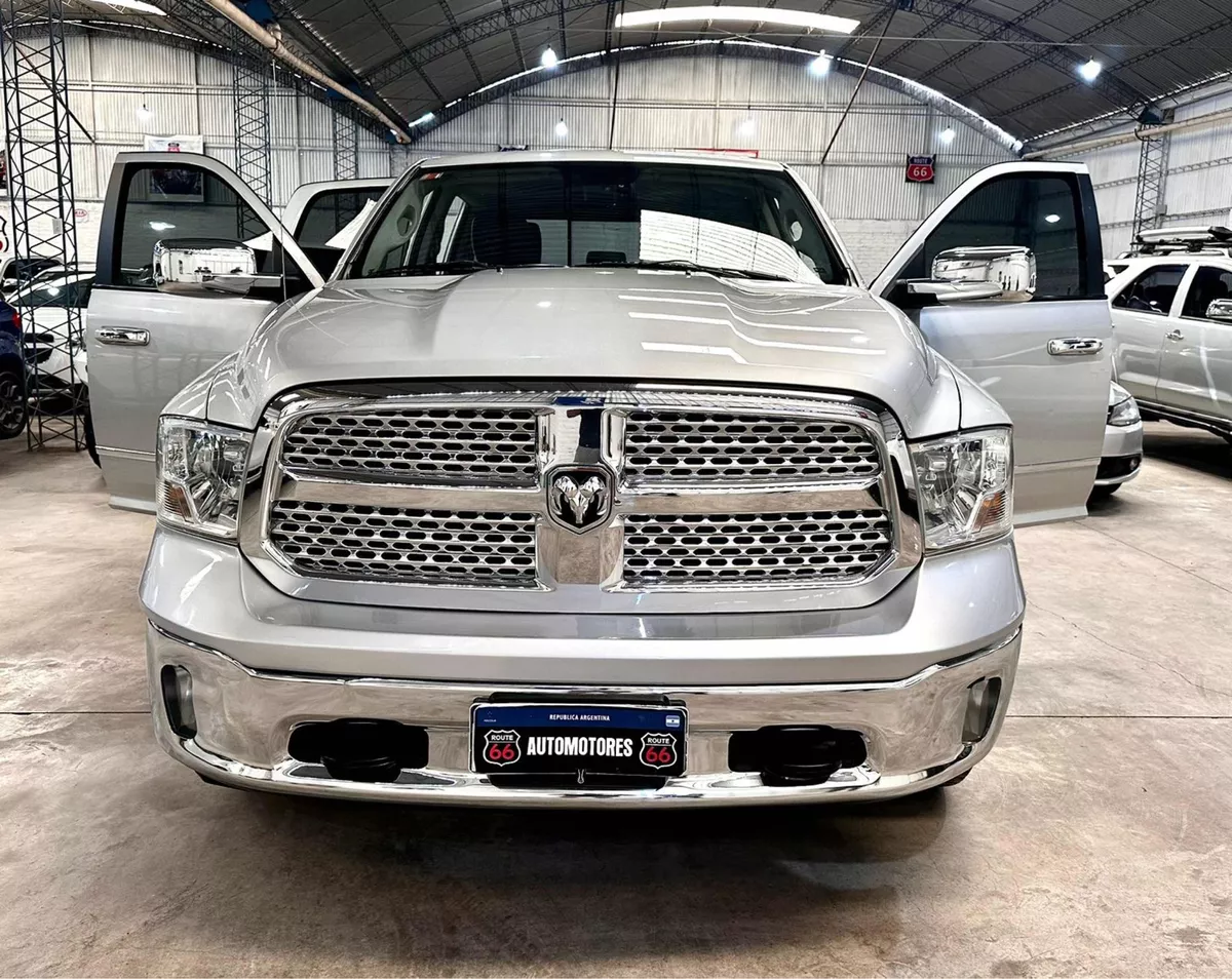 Dodge Ram Laramie 5.7 4x4