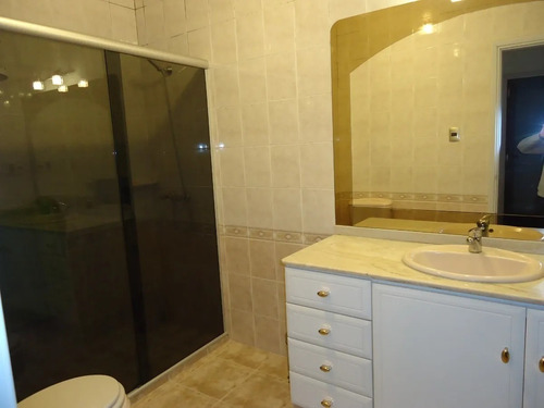 Imagen 12 de 14 de Casa Venta Pta. Carretas 5 Dorm. 4 Baños 2 Cocheras Barbacoa C/parrillero