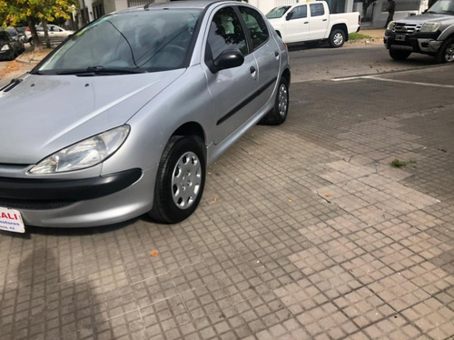 Peugeot 206 1.4 Generation Plus 75cv
