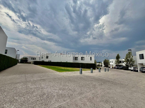 El Refugio Casa De 3 Recamaras En Venta Rah3287