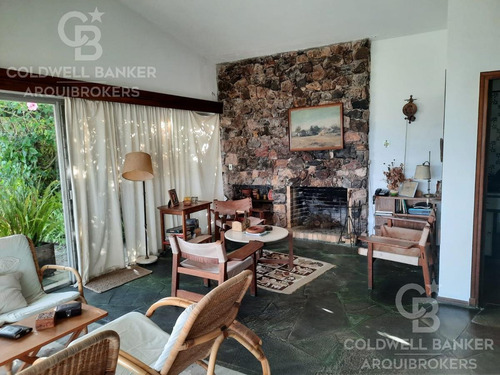Casa 3 Dormitorios En Alquiler En Punta Ballena