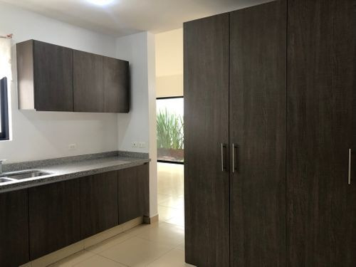 Imagen 8 de 15 de Casa En Renta En Juriquilla