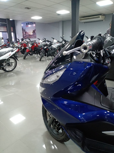 Imagen 7 de 15 de Honda Pcx 150 Modelo 2020 0km! División Ruedas Honda Oficial
