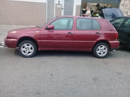 Imagem 3 de 4 de Volkswagem Golf