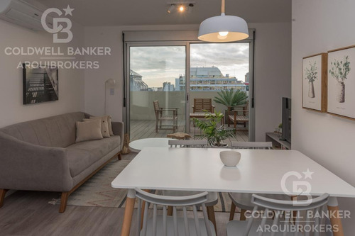 Imagen 4 de 16 de Apartamento De 1 Dormitorio En Alquiler En Centro , Penthouse Equipado