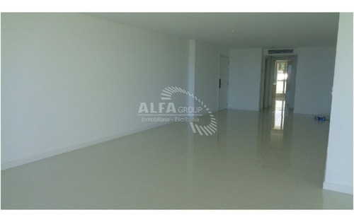 Primera Linea Al Mar-ref:825