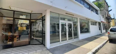 Local comercial en renta