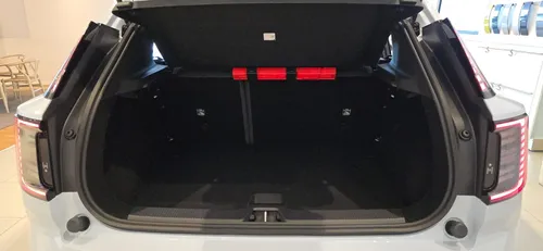 Volvo EX30 Core E40