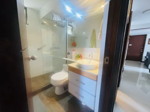Vendo Apartamento En La Parte Baja De La Loma De Los Bernal Con Linda Vista