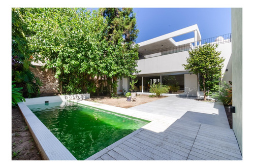 Imagen 25 de 30 de Exclusiva Casa En Venta En Villa Pueyrredon