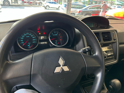 Mitsubishi Pajero TR4 2.0 4X2 16V 140CV FLEX 4P AUTOMÁTICO