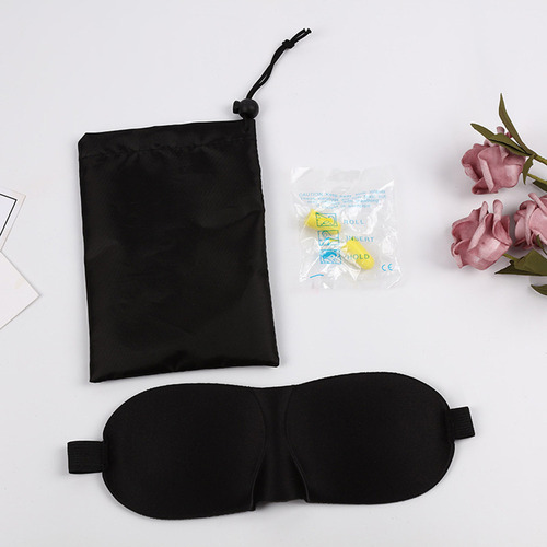 A Set De Mascarillas For Dormir Y Tapones For Los Oídos Para