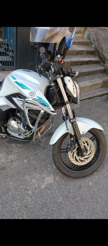 Imagem 7 de 9 de Yamaha Fazer