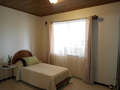 Imagen 3 de 12 de Vendo Casa