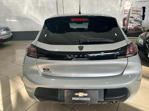 Peugeot 208 1.2 Active 82cv 5p