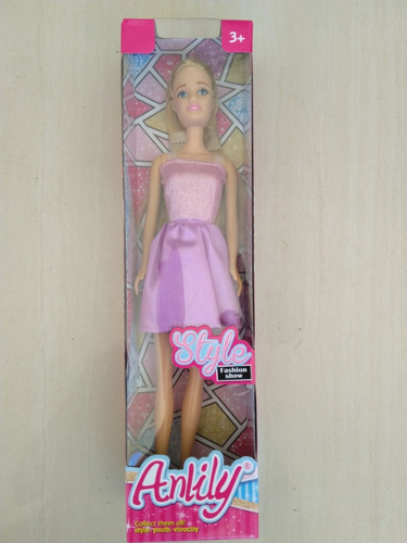 Muñeca Tipo Barbie De Excelente Calidad, Nueva. Remate!!