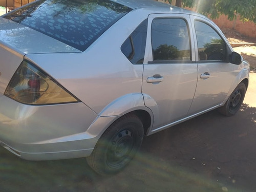 Imagem 5 de 7 de Ford Fiesta 2011 1.6 16v Se Flex 5p