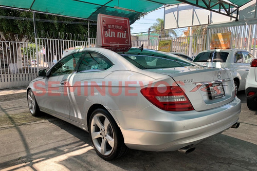 Imagen 4 de 14 de Mercedes Benz C 250 Coupe 2014 Automático