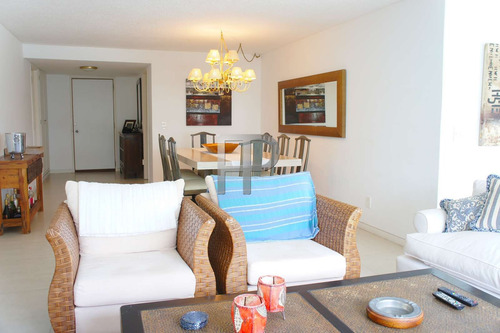 Imagen 2 de 11 de Apartamento En Venta Punta Del Este 3 Dorm #1675