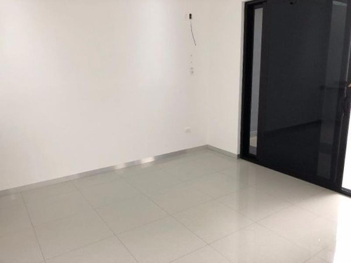 Imagen 2 de 12 de Oficina Comercial En Renta Mederos