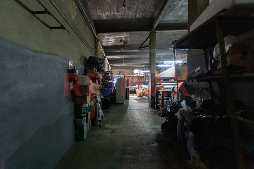 Venta Deposito Galpon Piñeiro Oportunidad 220m2