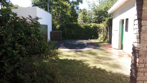 Excelente Oportunidad Con Piscina Muy Linda Casa