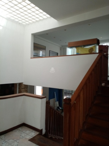 Imagen 3 de 14 de Quinta Urbanizacion La Tahona Caracas