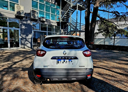 Imagen 12 de 14 de Renault Captur Life 1.6 2018 65.000km Fcio T/usado Oport.