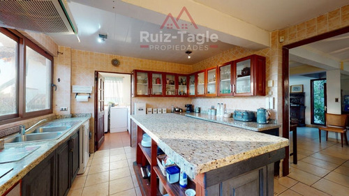 Imagen 17 de 30 de Venta De Maravillosa Casa En Bosques De Montemar.