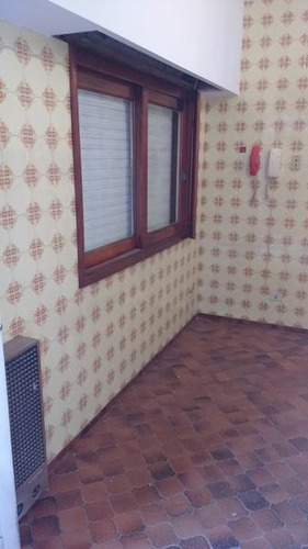 Venta Galpon/ Deposito 437 M2 Valentin Alsina Lanus