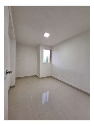 Se Vende Apartamento 88m2 3h/2b/1p Balcones Paso Real Charallave 3267