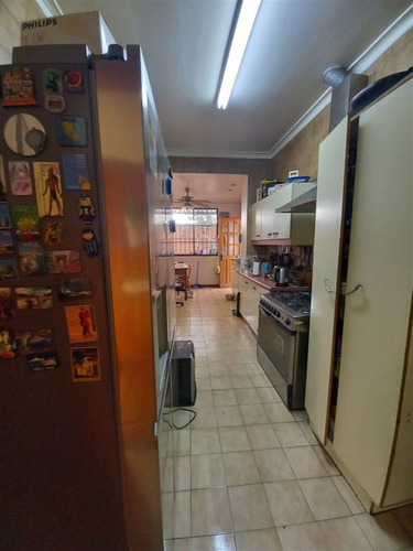 Crescente Errázuriz Con Salvador, 6 Dormitorios