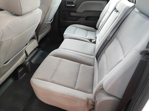 Chevrolet Silverado 5.4 2500 Doble Cabina Ls 4x2 At