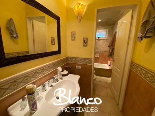 Muy Linda Casa A La Venta En El Barrio La Lomada - Pilar